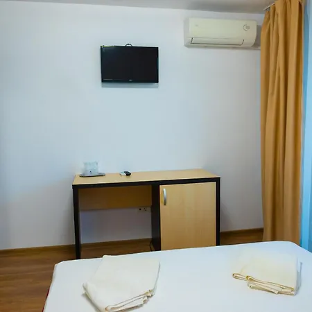 호텔 & Medspa Siret