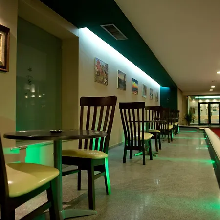& Medspa Siret