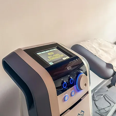 Hotel & Medspa Siret 3*