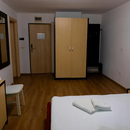 & Medspa Siret Hotel 3*